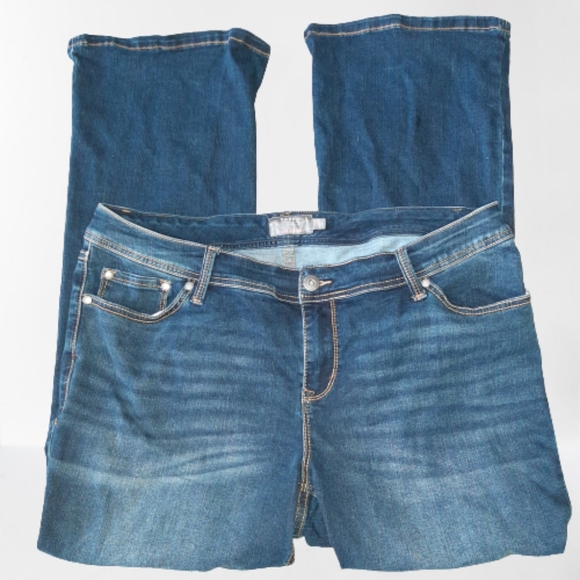 Torrid Luxe Slim Boot Jeans Sz 18S